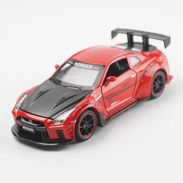 1:32 Nissan Gtr Sports Car Alloy Car Model For Children Boy Metal Pull Back Toy Car Decoration Simulation Model Car Collection