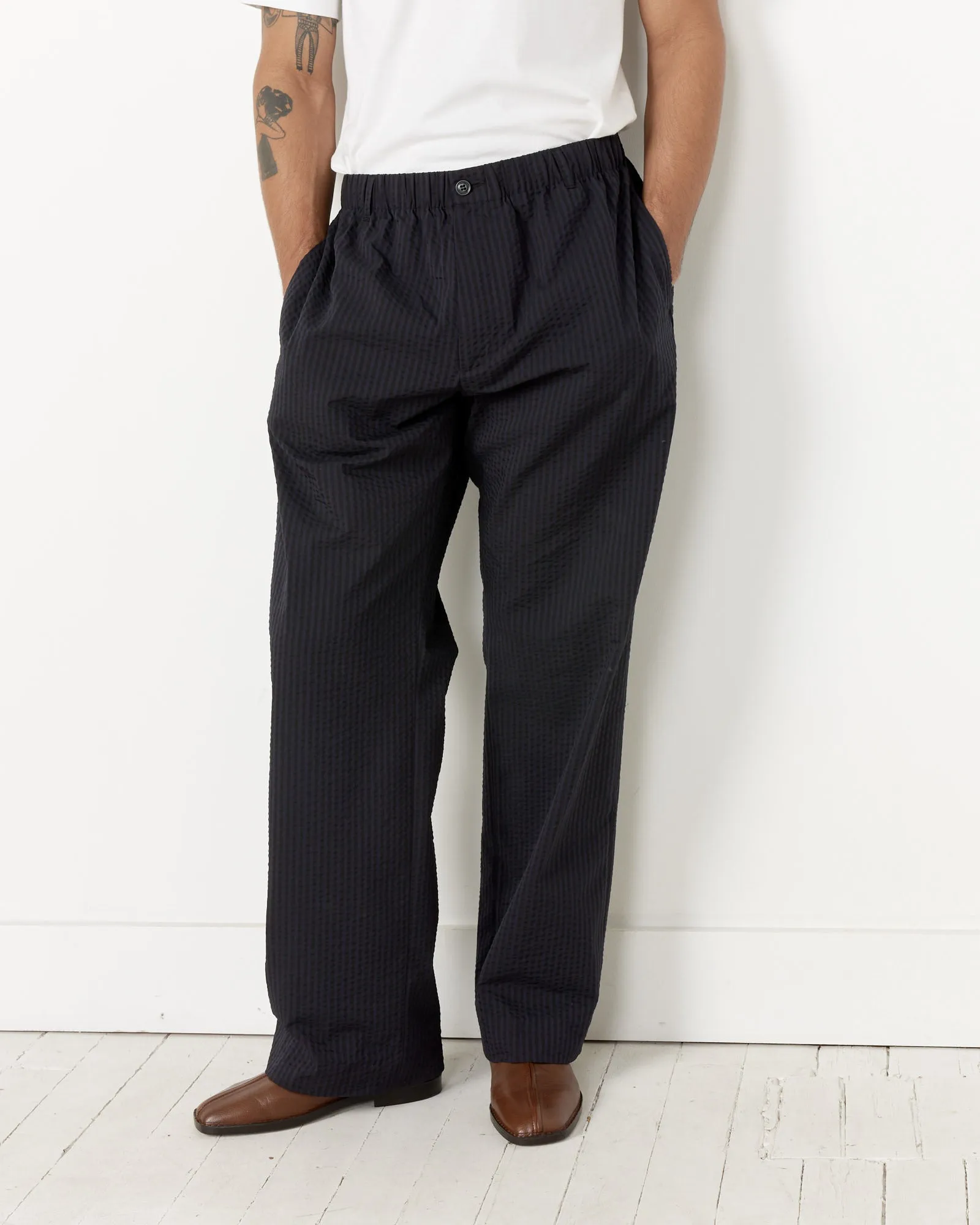 Drape Trouser Striped Seersucker in Navy/Black